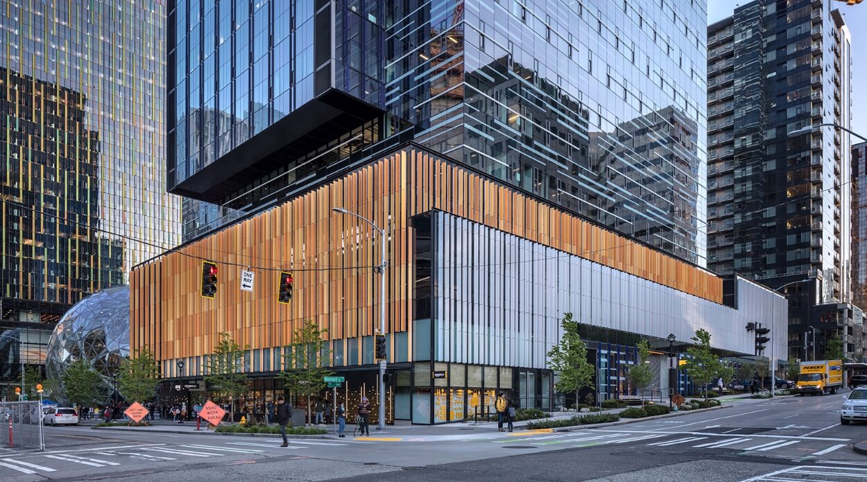Full Surface Acid-Etched Starphire® Glass: The Designer’s Choice