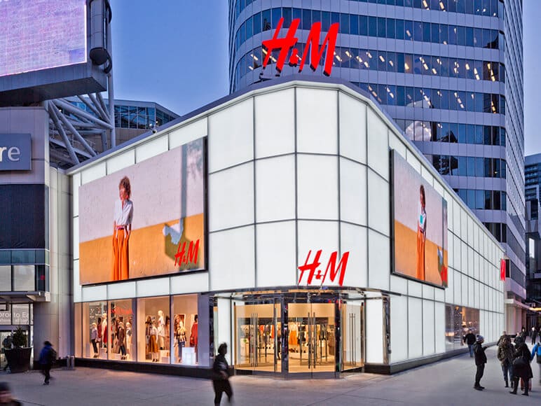 Design Brilliance, Use of Etched Glass, Brings “Times Square North” Even More Life