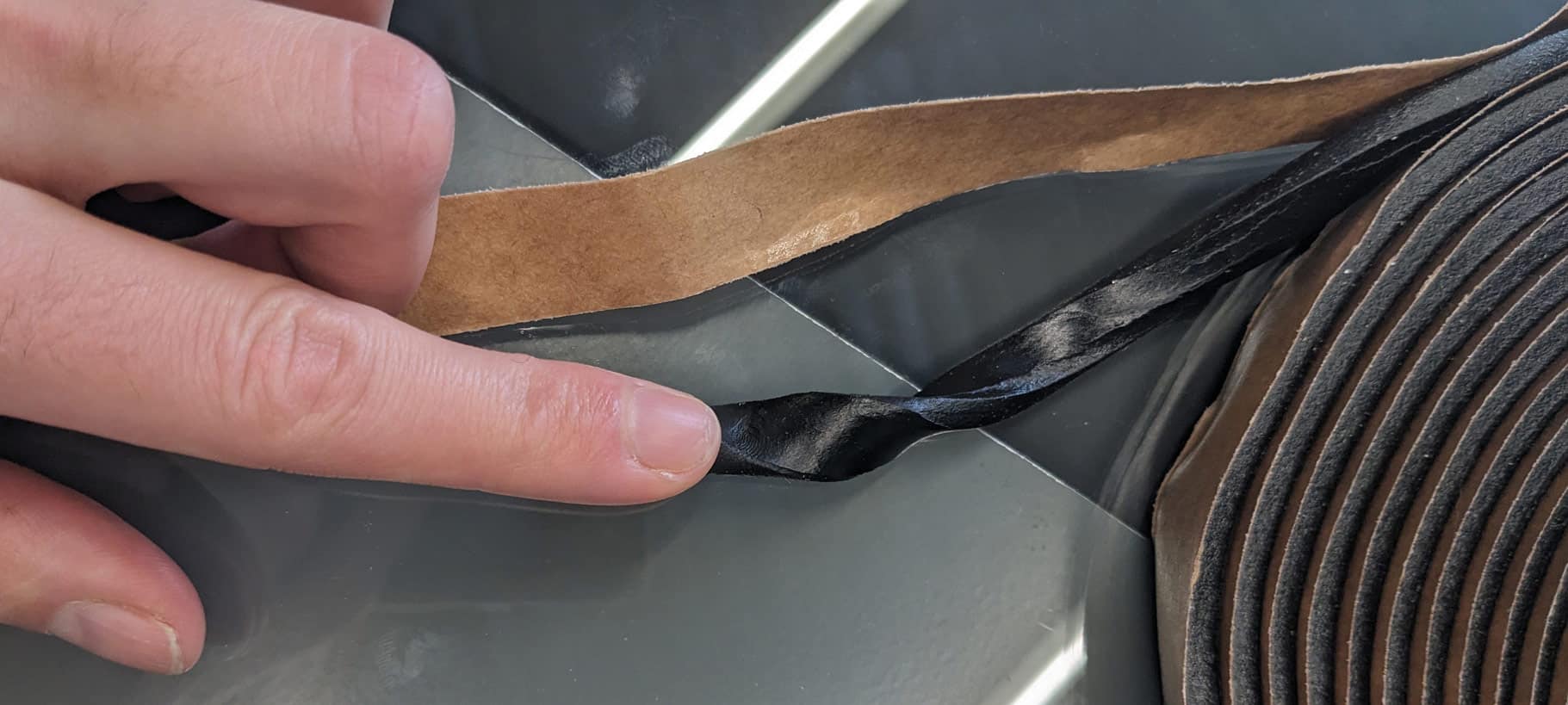 Setting tape for mirror installation