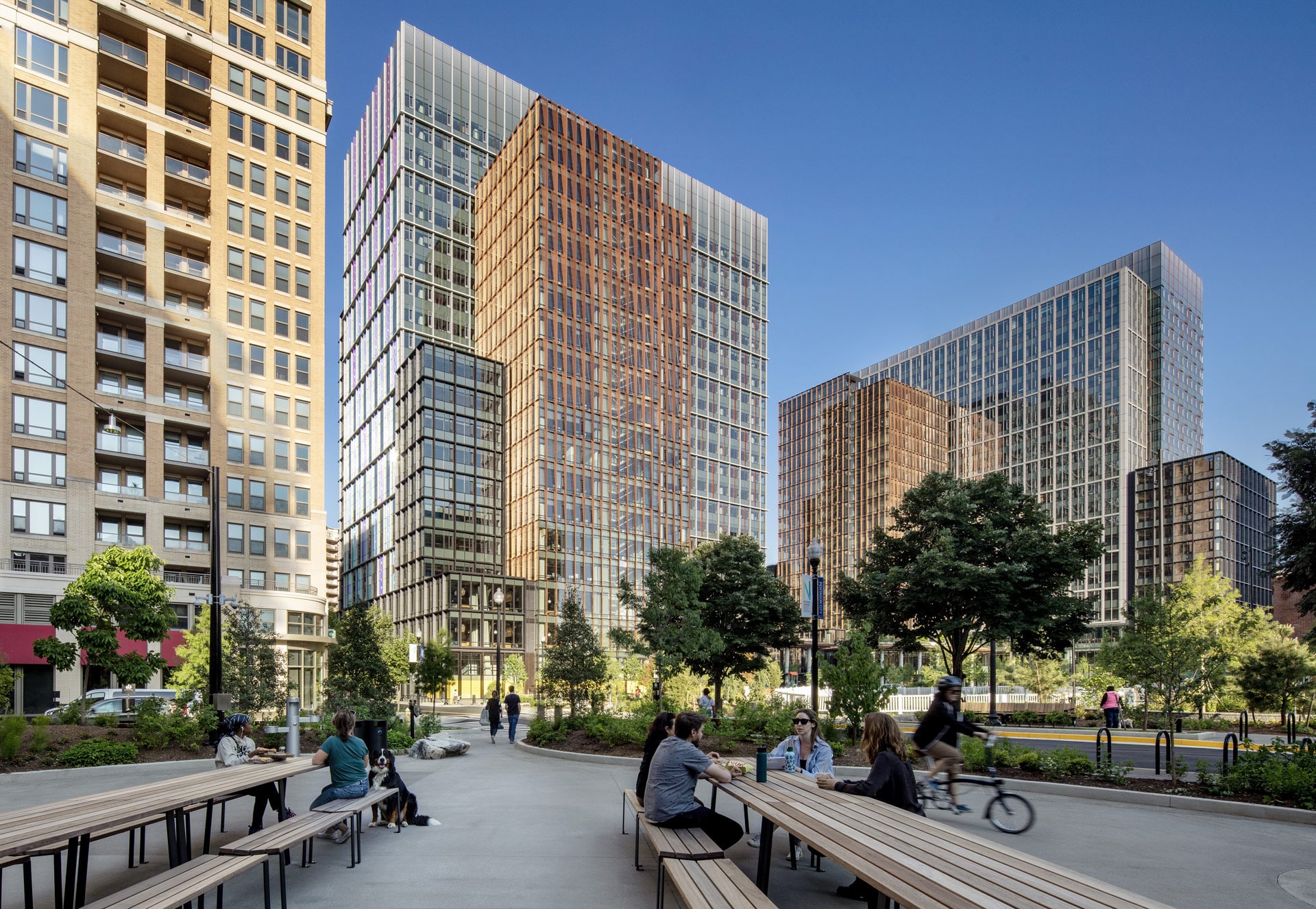 Sustainable Building Envelope with AviProtek bird friendly glass at Amazon HQ2